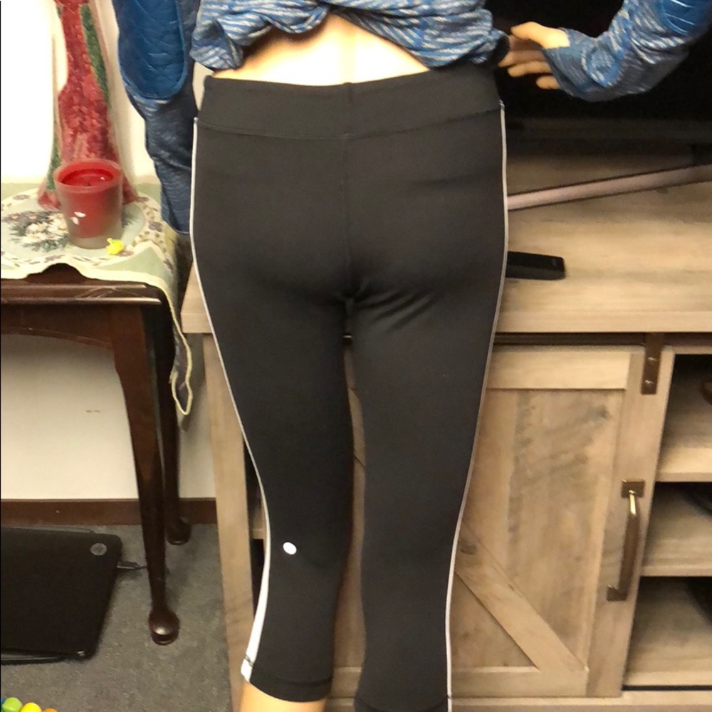 Lululemon - Picture 4 of 7
